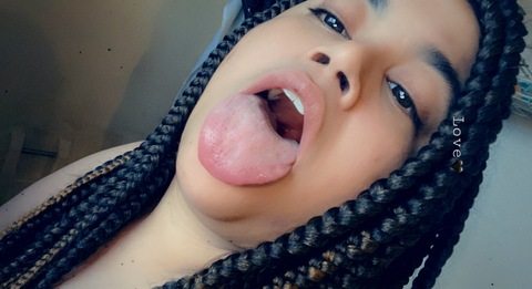 dollyduhh (MAKEYOUCU♏️ 🫣) OnlyFans Leaked Videos and Pictures 

 picture 2
