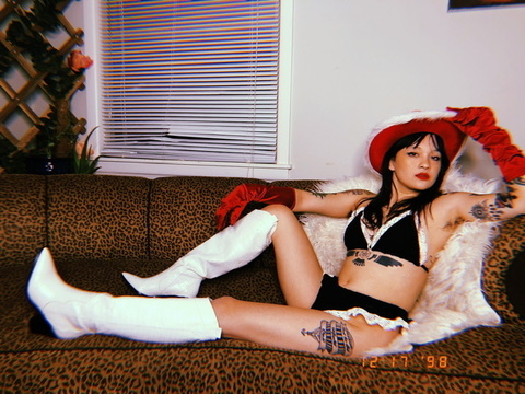 dollyhardon OnlyFans Leaked 

 picture 2