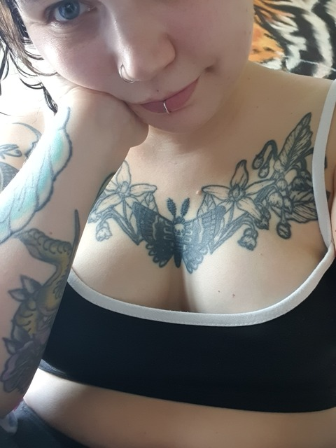 View Tammy Faye (domestictammy) OnlyFans 1 Photos and 0 Videos for free 

 picture 2
