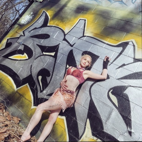 View dominascarlett OnlyFans videos and photos for free 

 picture 2