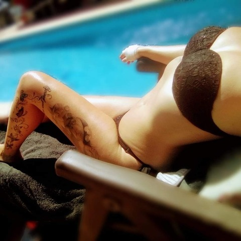 View Emma leigh allinson (domme_emilyblue) OnlyFans 55 Photos and 22 Videos for free 

 picture 2