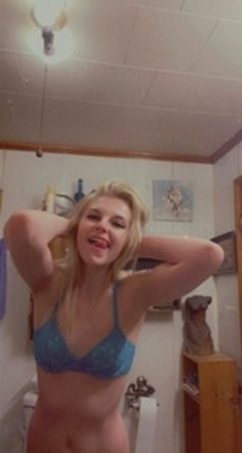 downeast02 (Sammijo) OnlyFans Leaked Pictures & Videos 

 picture 2