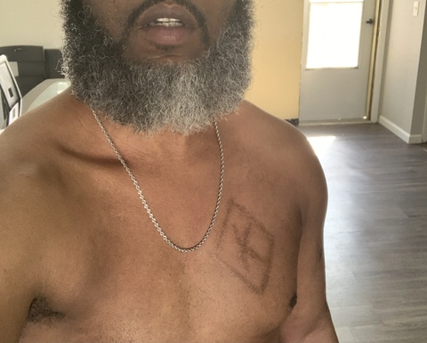 drenchmybeard OnlyFans Leaked Photos and Videos 

 picture 2
