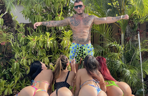 View droshowfree OnlyFans content for free 

 picture 2