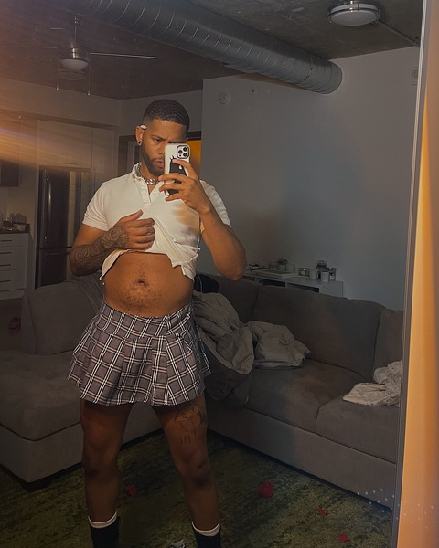 Download dudenamedmicheal OnlyFans content free 

 picture 2