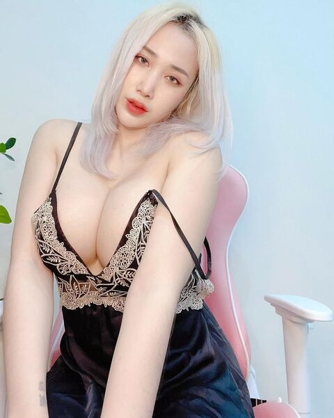 duongcam leaked gallery photo 2