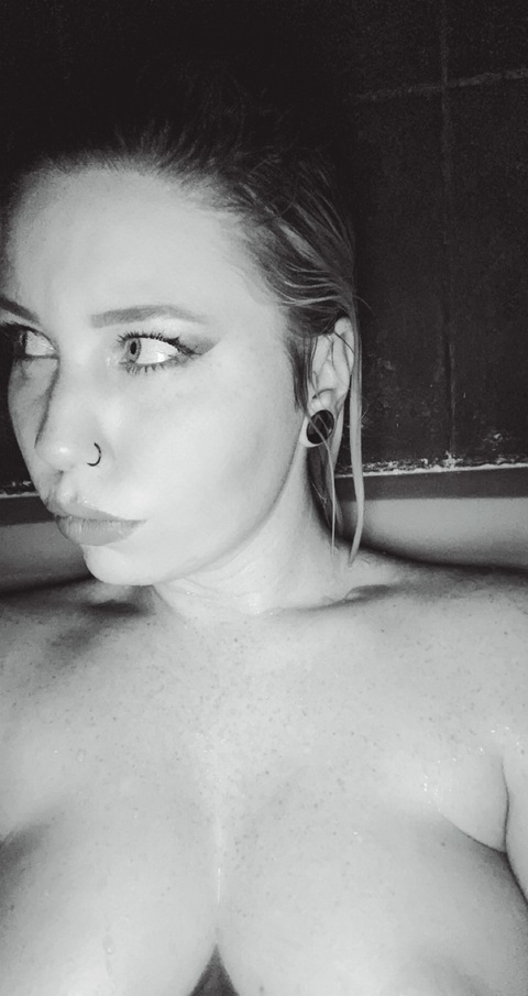 dxnikxd OnlyFans Leaked 

 picture 2