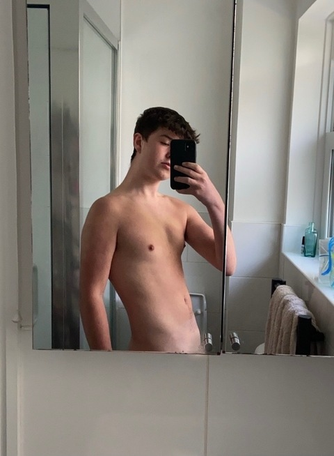 dylannnu6 (Dylan 💎) OnlyFans Leaked Pictures and Videos 

 picture 2