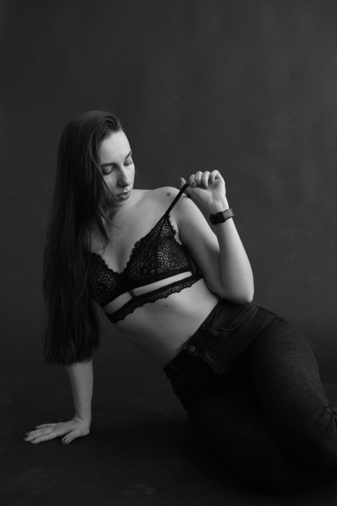 earlybirdfromua OnlyFans Leaks (22 Photos and 0 Videos) 

 picture 2