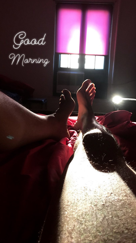 Onlyfans free eazy.feet 

 picture 2