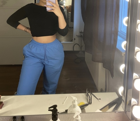 View eddyk OnlyFans content for free 

 picture 2