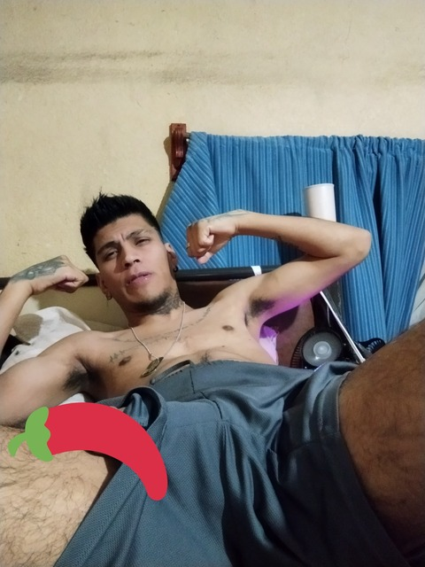 Onlyfans leaked efrenjory 

 picture 2