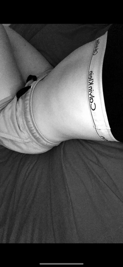 el1999 OnlyFans Leak (4 Photos and 0 Videos) 

 picture 2