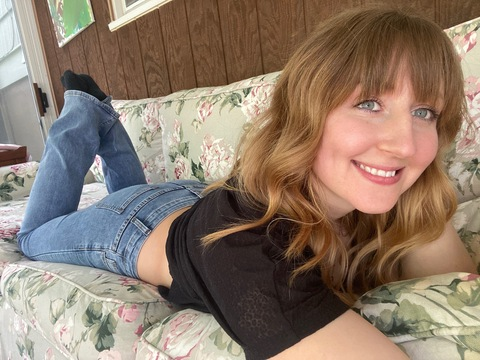 View Elena (elenasadventures) OnlyFans 4 Photos and 0 Videos leaks 

 picture 2
