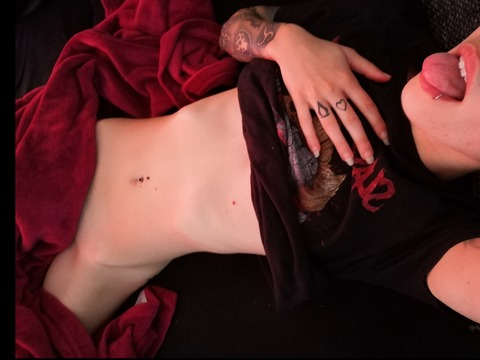 Free access to @elina_mj (SkinnyB!tch) Leak OnlyFans 

 picture 2