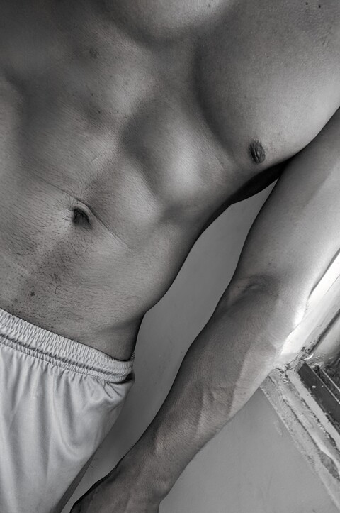 @eling leaks Onlyfans photos for free 

 picture 2