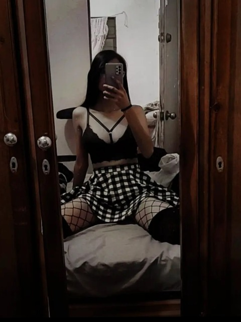 eliz1500 (Eliz Garcia) OnlyFans Leaked Pictures and Videos 

 picture 2