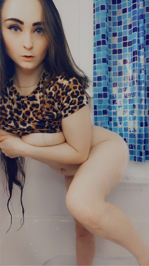 ellababy1313 (Barbie Ella) free OnlyFans Leaked Videos and Pictures 

 picture 2