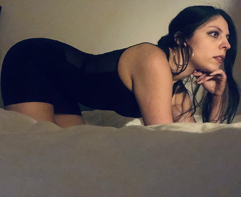 View ellarodriguez88 OnlyFans videos and photos for free 

 picture 2