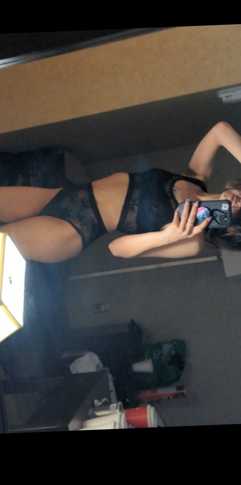ellie.anna (Ellie Anna) free OnlyFans Leaked Pictures and Videos 

 picture 2
