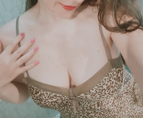 @ellie898 leaks Onlyfans photos for free 

 picture 2
