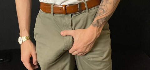 View ellisbennett (Ell❤️‍🔥) OnlyFans 71 Photos and 21 Videos for free 

 picture 2