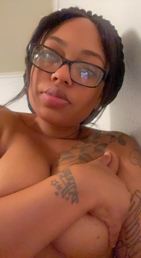 @elninaa leak Onlyfans gallery free 

 picture 2