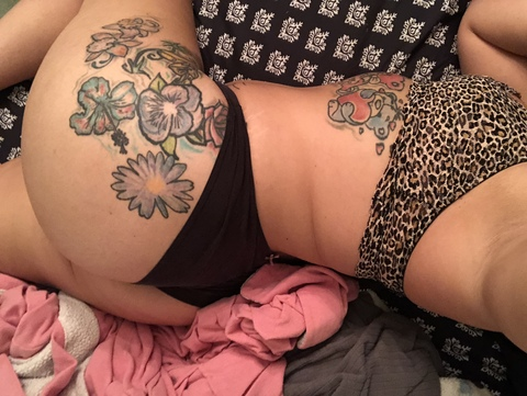emily_anastasia OnlyFans Leaks 

 picture 2