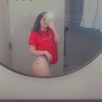 View emilylorraine (em 🌺) OnlyFans 37 Photos and 2 Videos for free 

 picture 1