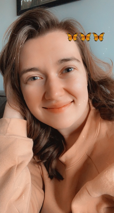 emilyrose14 (Emily) OnlyFans Leaked Content 

 picture 2