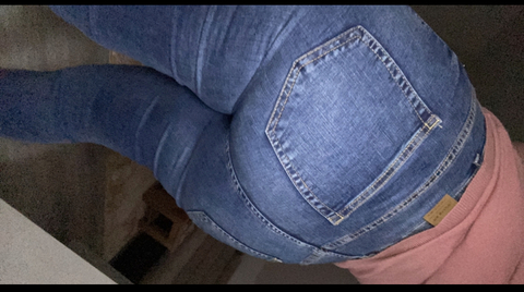 emilyy_00 OnlyFans Leak (0 Photos and 0 Videos) 

 picture 2