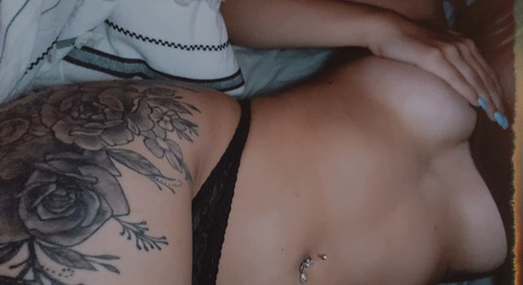 emma.lewis (Emma Lewis) OnlyFans Leaked Videos and Pictures 

 picture 2