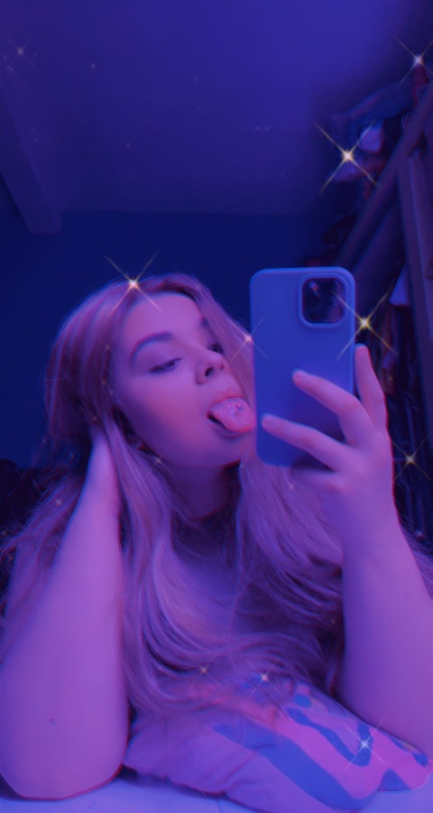 Get Free access to @emmacray Leaks OnlyFans 

 picture 2