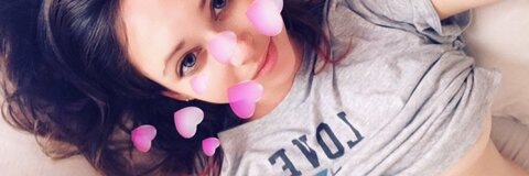 Download emmadelight OnlyFans content for free 

 picture 2