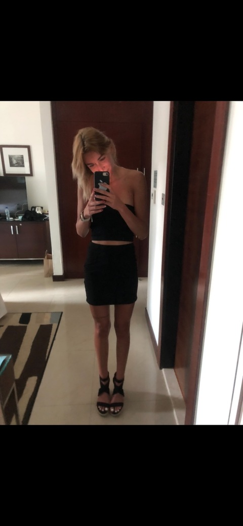 emmahays OnlyFans Leaks 

 picture 2