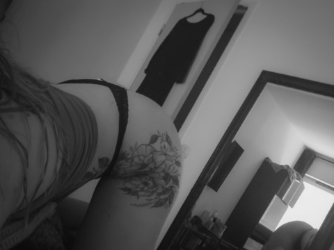 Download emmahidaa OnlyFans videos and photos for free 

 picture 2