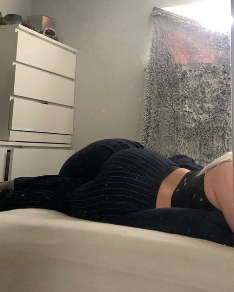 Get Free access to emmapedersen64 (Emma) Leak OnlyFans 

 picture 2