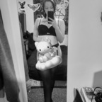 emodevil_he11 OnlyFans Leaked (5 Photos and 2 Videos) 

 picture 1