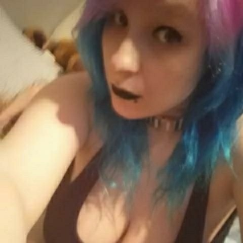 emokitty720 OnlyFans Leaked (592 Photos and 25 Videos) 

 picture 2