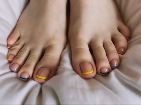 emticklefeet OnlyFans Leaked (7 Photos and 0 Videos) 

 picture 2