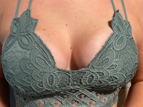 Onlyfans leaks enchantress667 

 picture 2