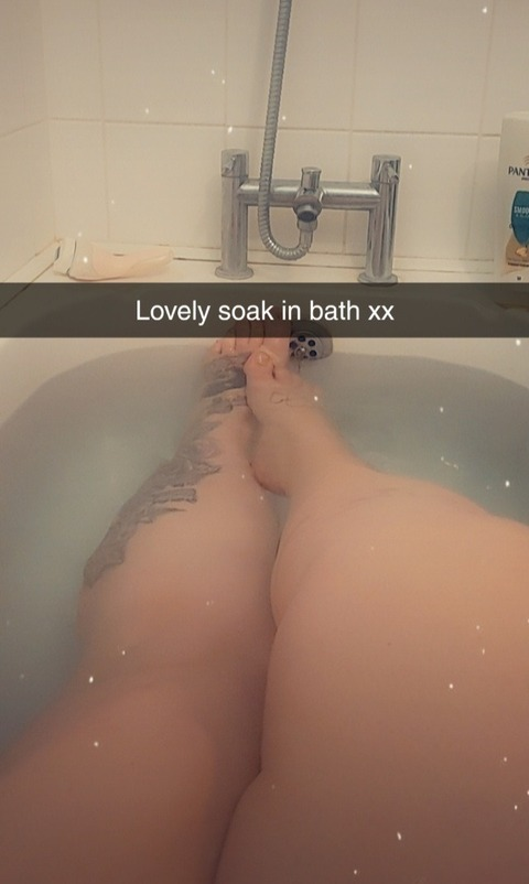 englishbbwm1lf33 (Lexi) OnlyFans Leaked Pictures & Videos 

 picture 2