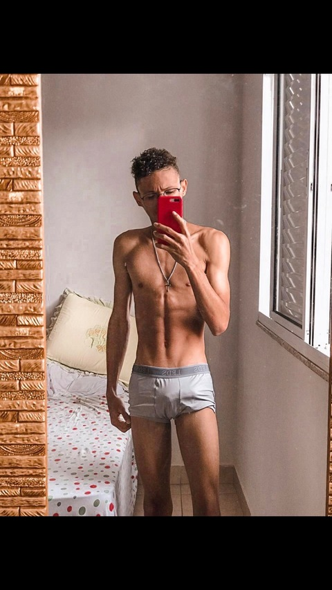 eopeuu OnlyFans Leak (23 Photos and 63 Videos) 

 picture 2