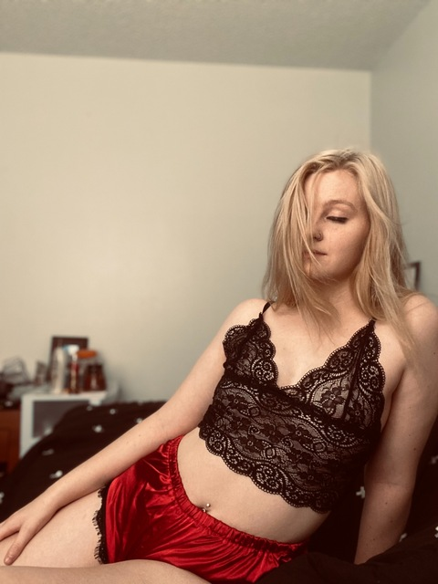 epicgoods2022 (Blue Eyes) OnlyFans Leaked Pictures and Videos 

 picture 2