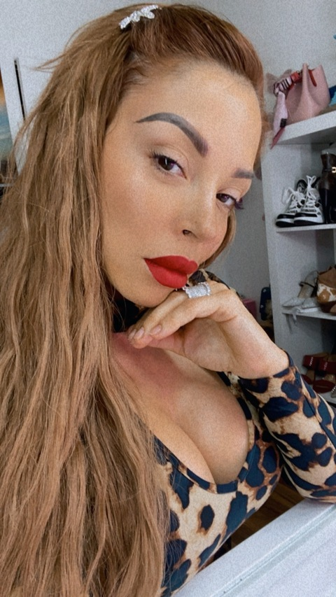 erikathompson (Erika Thompson) OnlyFans Leaked Pictures and Videos 

 picture 2