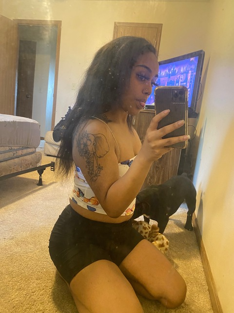 Onlyfans free essbae 

 picture 2