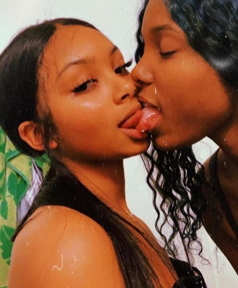 estroyalty69 OnlyFans Leaked 

 picture 2