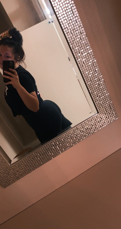 View etaylor9 (Em) OnlyFans 1 Photos and 0 Videos leaked 

 picture 2