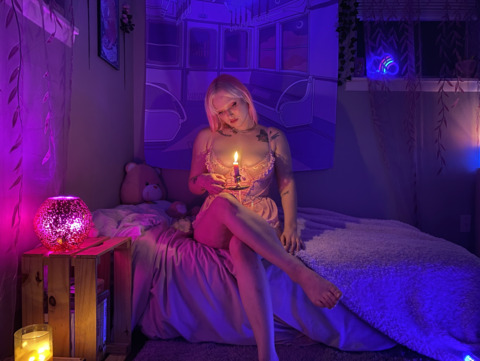 Onlyfans leaks ethereal_alienn 

 picture 2
