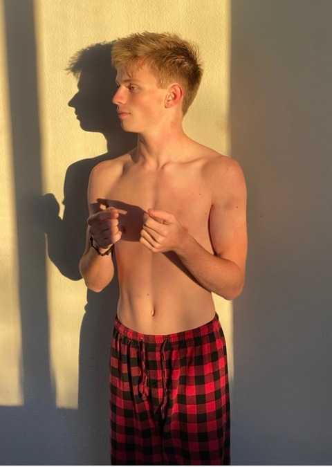 Free access to @evanwells (Evan Wells) Leak OnlyFans 

 picture 2